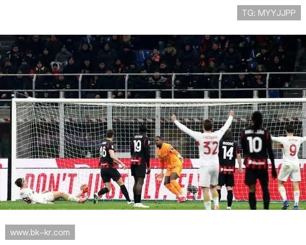 西甲双雄VAR遭停哨技委重罚